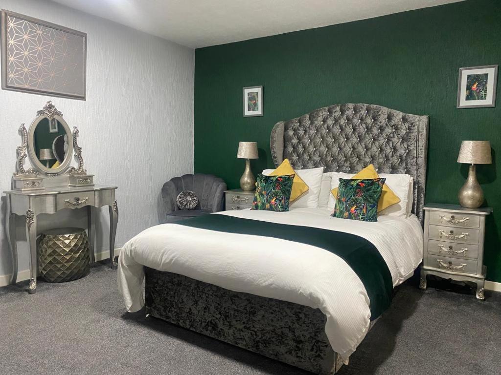 Saphire Glasgow Apartments Giffnock Extérieur photo