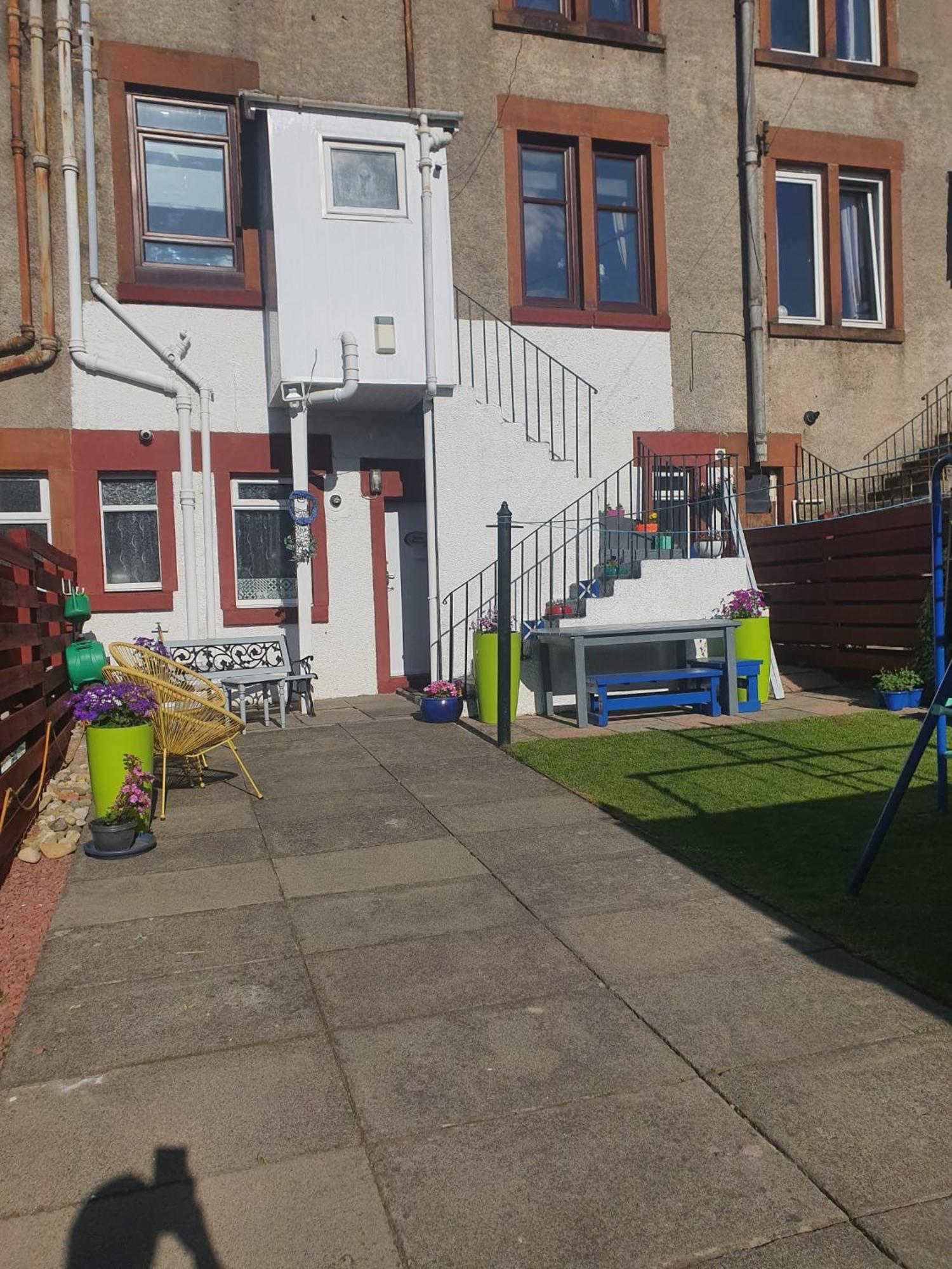 Saphire Glasgow Apartments Giffnock Extérieur photo